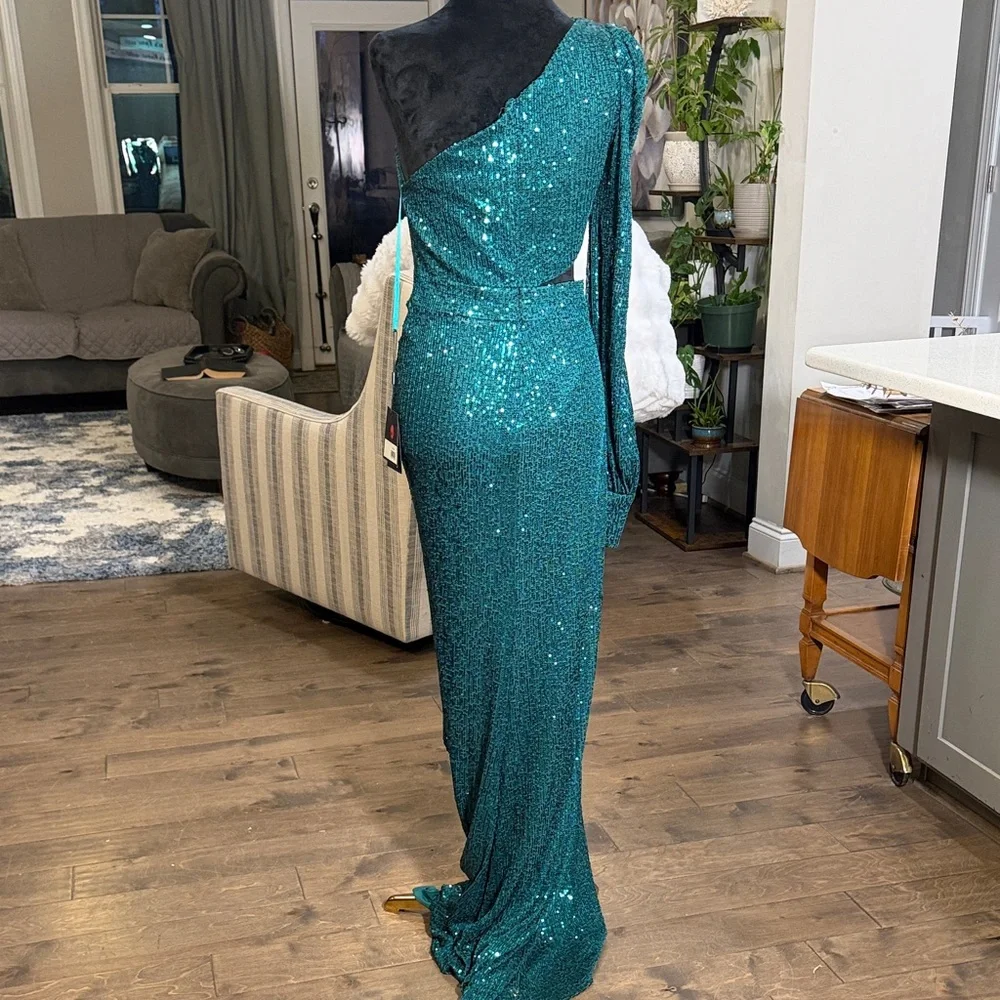 Mac Duggal Teal Sequin One-Shoulder Dress - Picture 8 of 9